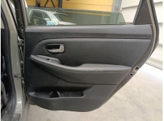 GUARNECIDO PUERTA TRASERA DERECHA 