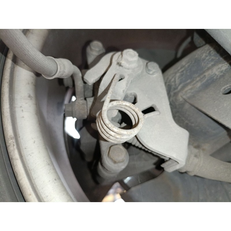 Recambio de pinza freno trasera izquierda para kia carens iv van (a4) crdi referencia OEM IAM   