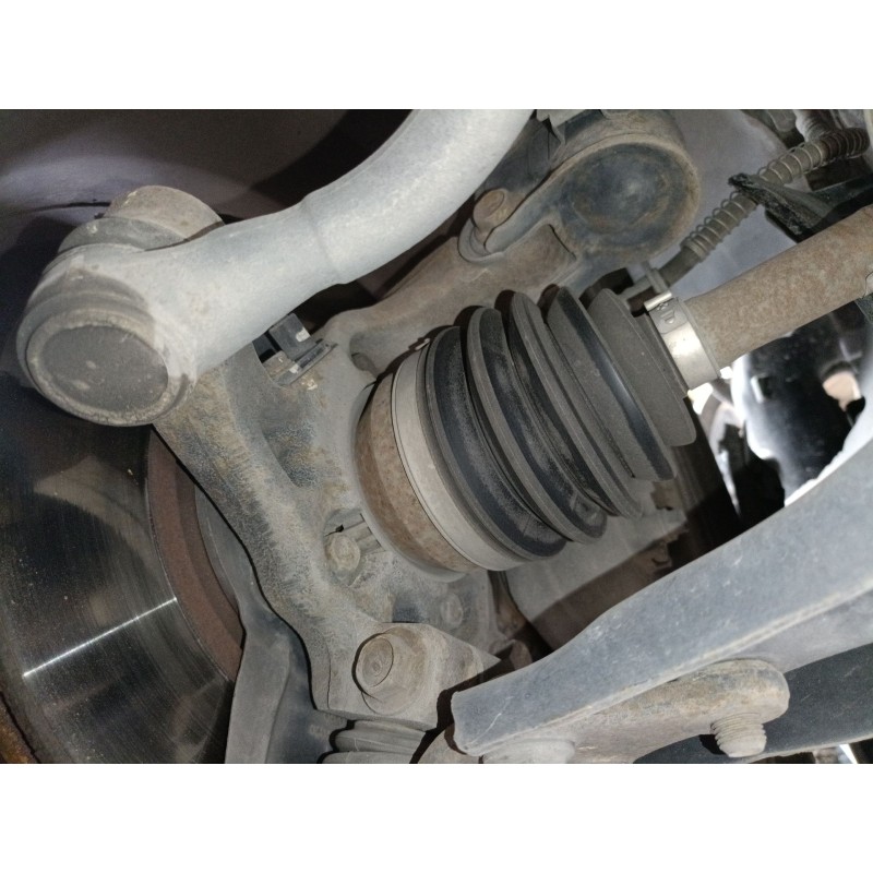 Recambio de mangueta delantera izquierda para kia carens iv van (a4) crdi referencia OEM IAM   