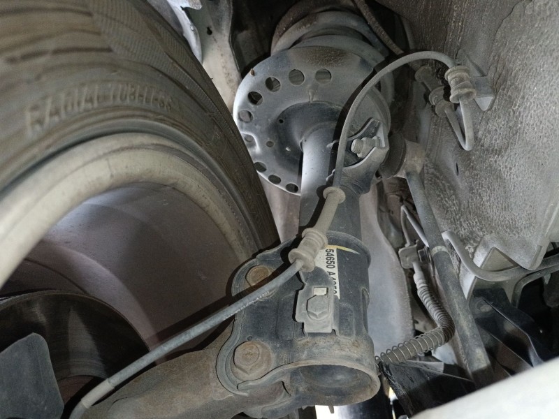 Recambio de amortiguador delantero izquierdo para kia carens iv van (a4) crdi referencia OEM IAM 54650A4850  