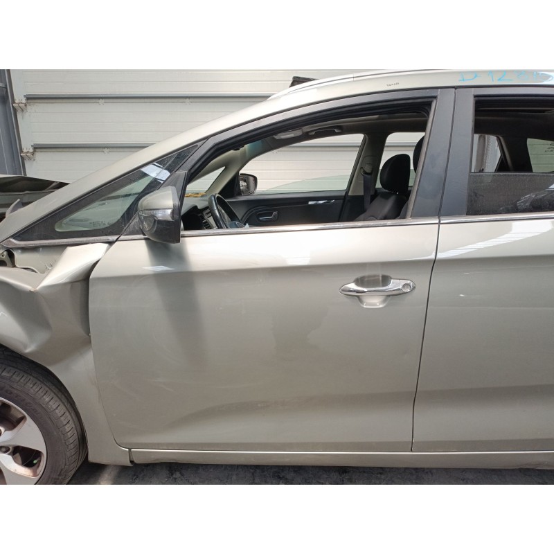 Recambio de puerta delantera izquierda para kia carens iv van (a4) crdi referencia OEM IAM   