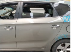 Recambio de puerta trasera izquierda para kia carens iv van (a4) crdi referencia OEM IAM   