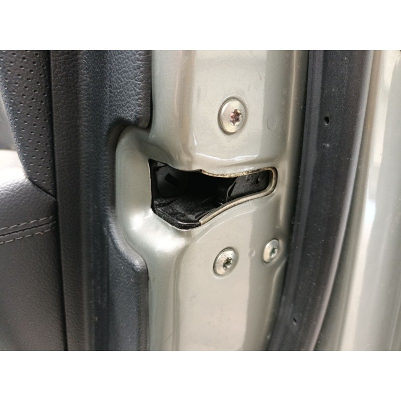 Recambio de cerradura puerta delantera derecha para kia carens iv van (a4) crdi referencia OEM IAM   