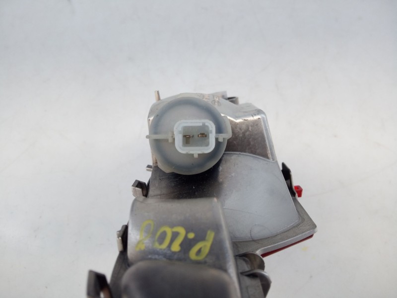 Recambio de luz central de freno para peugeot 208 ii (ub_, up_, uw_, uj_) 1.2 puretech 100 referencia OEM IAM 2NE0108303114  
