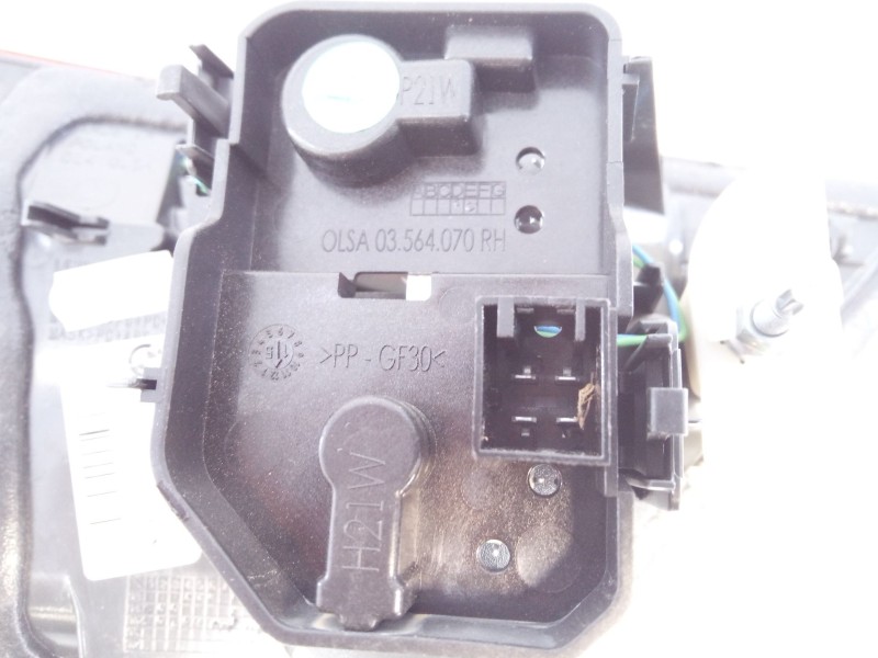 Recambio de piloto trasero derecho porton para bmw x4 (f26) xdrive 20 d referencia OEM IAM   