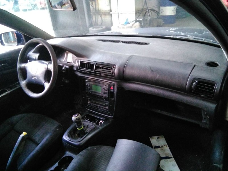 volkswagen passat berlina (3b3) del año 2004