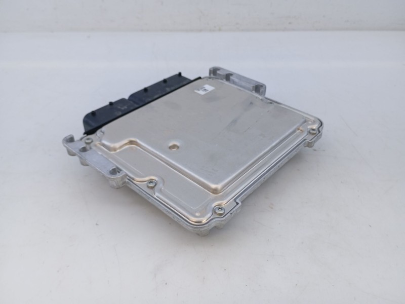 Recambio de centralita motor uce para mg mg hs (as23) 1.5 t (sas23) referencia OEM IAM 1554058 F01R00DH5E 