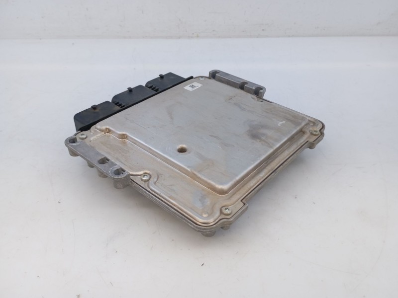 Recambio de centralita motor uce para land rover range rover evoque (l538) 2.2 d 4x4 referencia OEM IAM EJ3212C520VC 0281019622 