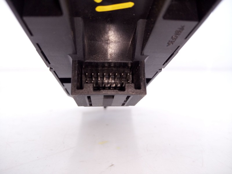 Recambio de mando elevalunas delantero izquierdo para mazda 3 hatchback (bp) 2.0 skyactiv-g m hybrid referencia OEM IAM   