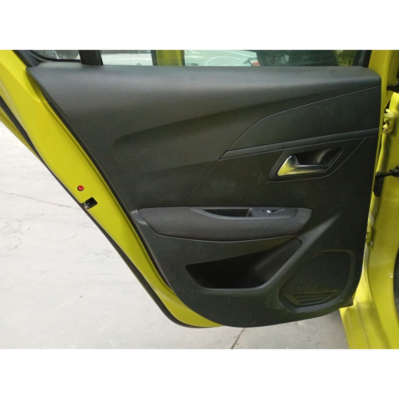 Recambio de guarnecido puerta trasera izquierda para peugeot 208 ii (ub_, up_, uw_, uj_) 1.2 puretech 75 referencia OEM IAM   