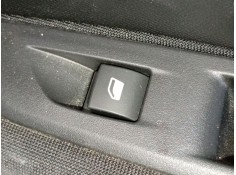 MANDO ELEVALUNAS TRASERO DERECHO 