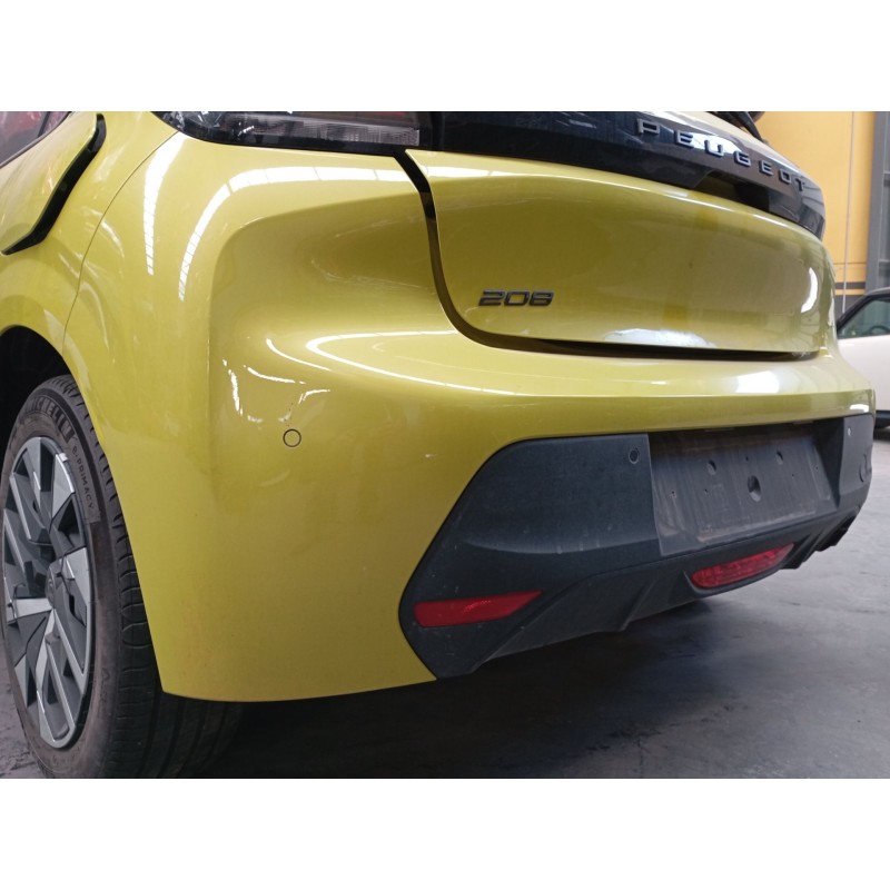 Recambio de paragolpes trasero para peugeot 208 ii (ub_, up_, uw_, uj_) 1.2 puretech 75 referencia OEM IAM   