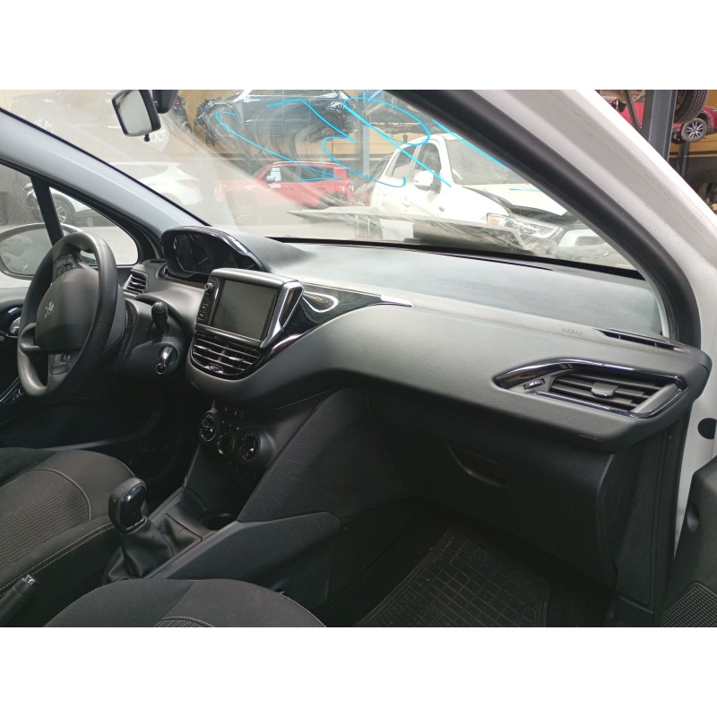 peugeot 208 i (ca_, cc_) del año 2019