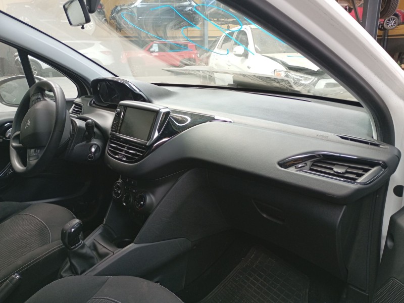 peugeot 208 i (ca_, cc_) del año 2019