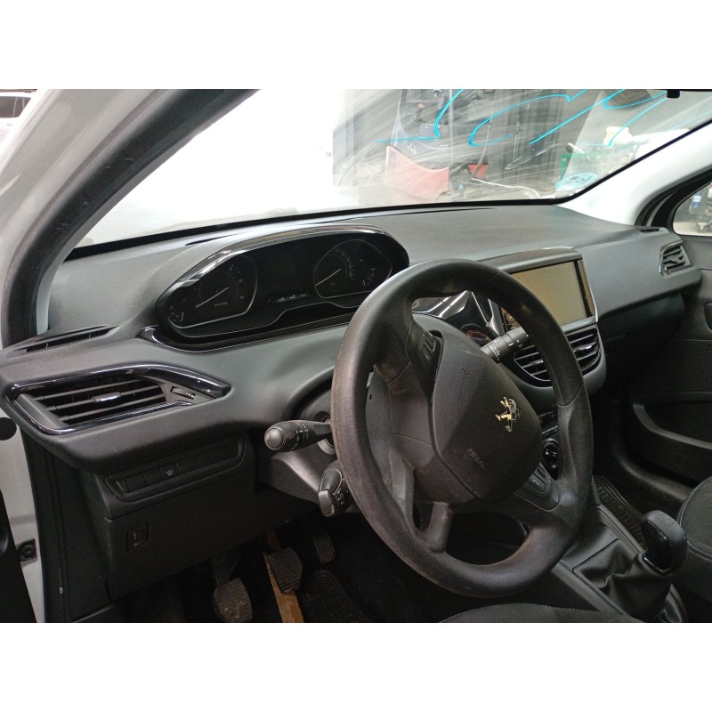 peugeot 208 i (ca_, cc_) del año 2019