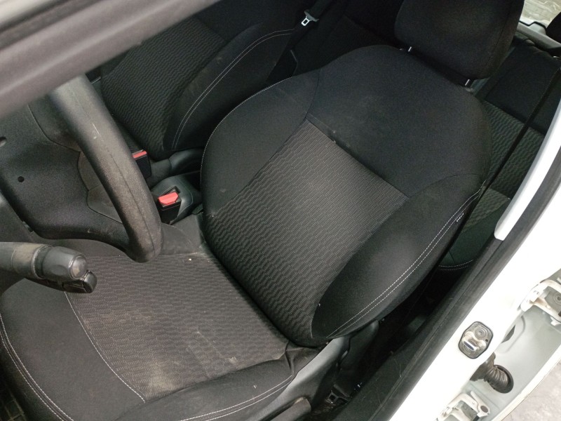 peugeot 208 i (ca_, cc_) del año 2019