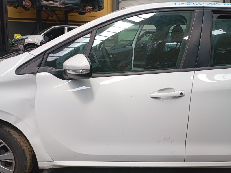 Recambio de puerta delantera izquierda para peugeot 208 i (ca_, cc_) 1.5 bluehdi 100 referencia OEM IAM   