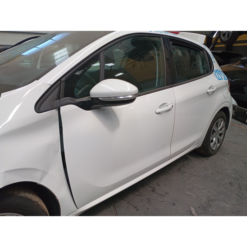 Recambio de puerta delantera izquierda para peugeot 208 i (ca_, cc_) 1.5 bluehdi 100 referencia OEM IAM   