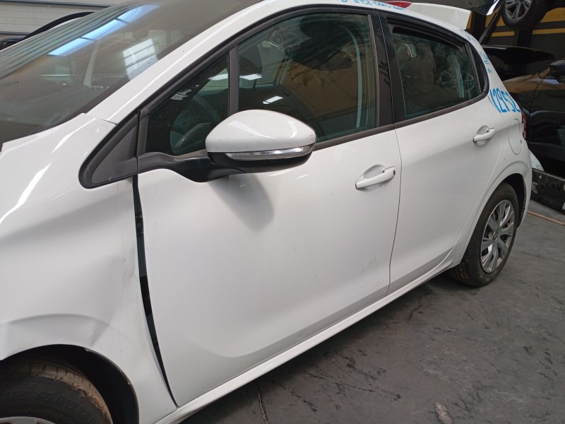 Recambio de puerta delantera izquierda para peugeot 208 i (ca_, cc_) 1.5 bluehdi 100 referencia OEM IAM   