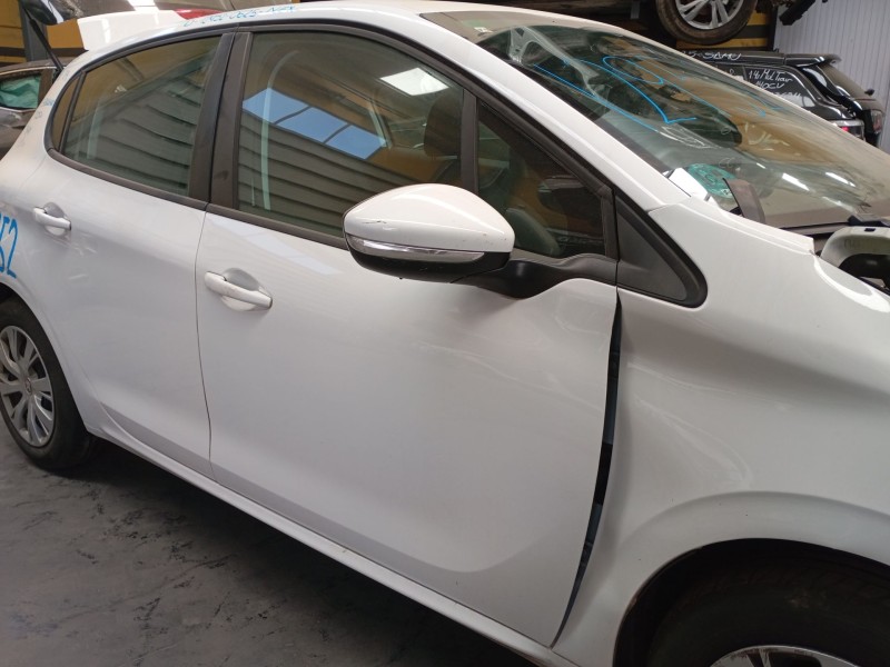 Recambio de puerta delantera derecha para peugeot 208 i (ca_, cc_) 1.5 bluehdi 100 referencia OEM IAM   