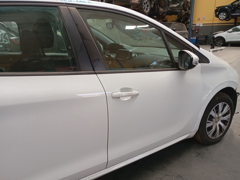 Recambio de puerta delantera derecha para peugeot 208 i (ca_, cc_) 1.5 bluehdi 100 referencia OEM IAM   