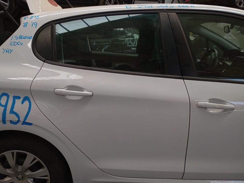 Recambio de puerta trasera derecha para peugeot 208 i (ca_, cc_) 1.5 bluehdi 100 referencia OEM IAM   
