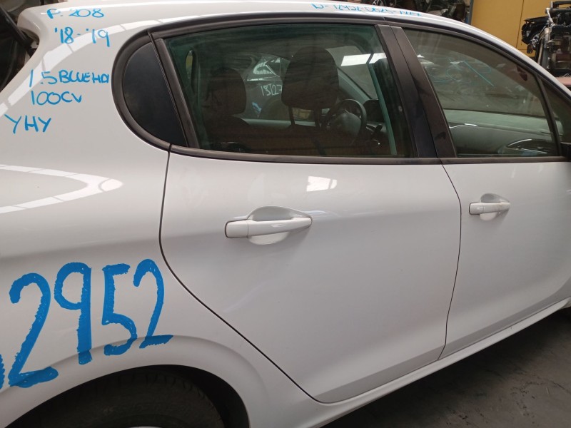 Recambio de puerta trasera derecha para peugeot 208 i (ca_, cc_) 1.5 bluehdi 100 referencia OEM IAM   
