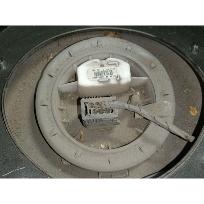 Recambio de aforador para mini mini (r50, r53) one referencia OEM IAM 67661739  