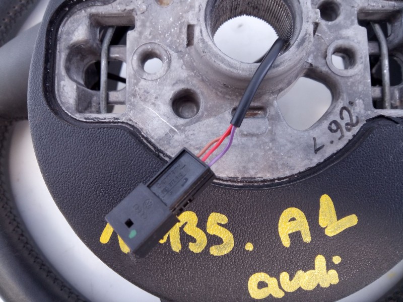 Recambio de volante para audi a1 sportback (8xa, 8xf) 1.0 tfsi referencia OEM IAM 4G0419081R  