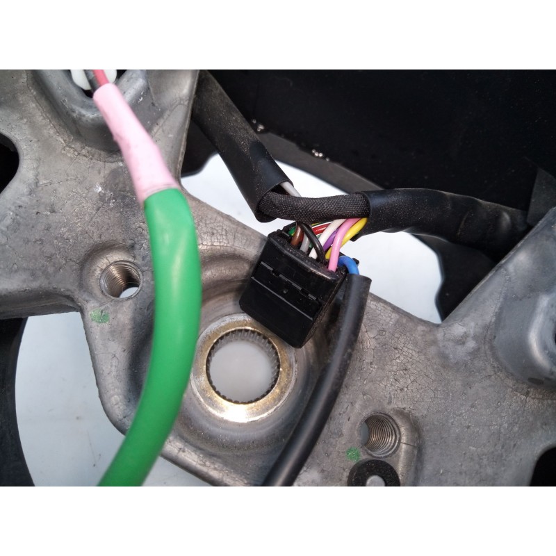 Recambio de volante para toyota c-hr hybrid dynamic referencia OEM IAM MC1750E21  