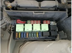 Recambio de caja reles / fusibles para mini mini (r50, r53) one referencia OEM IAM   