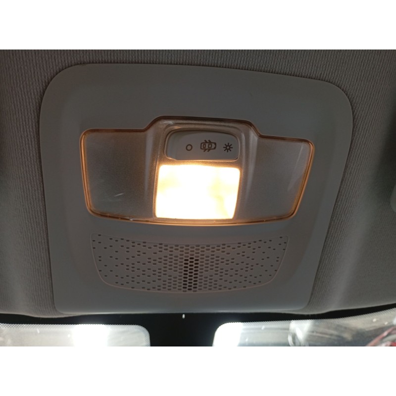 Recambio de luz interior para peugeot 208 i (ca_, cc_) 1.5 bluehdi 100 referencia OEM IAM   