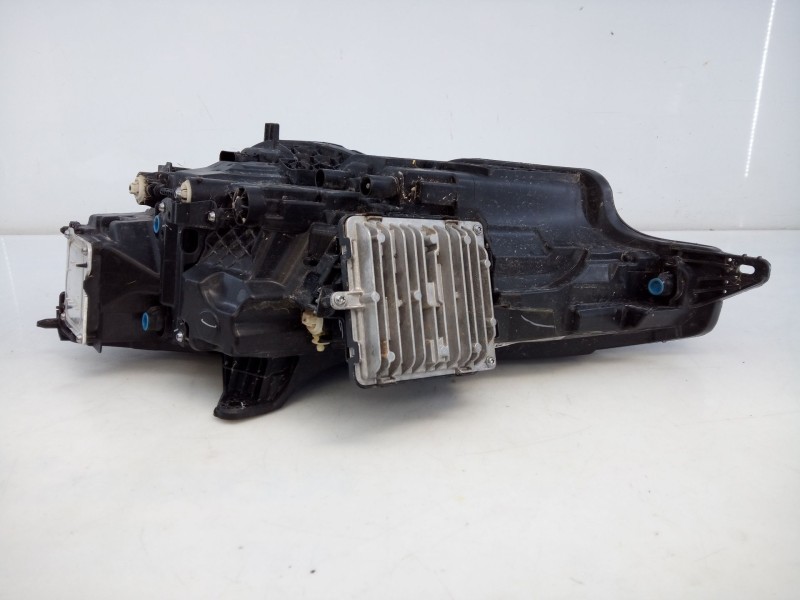 Recambio de faro derecho xenon para volvo volvo s60 t4 referencia OEM IAM 32314149  
