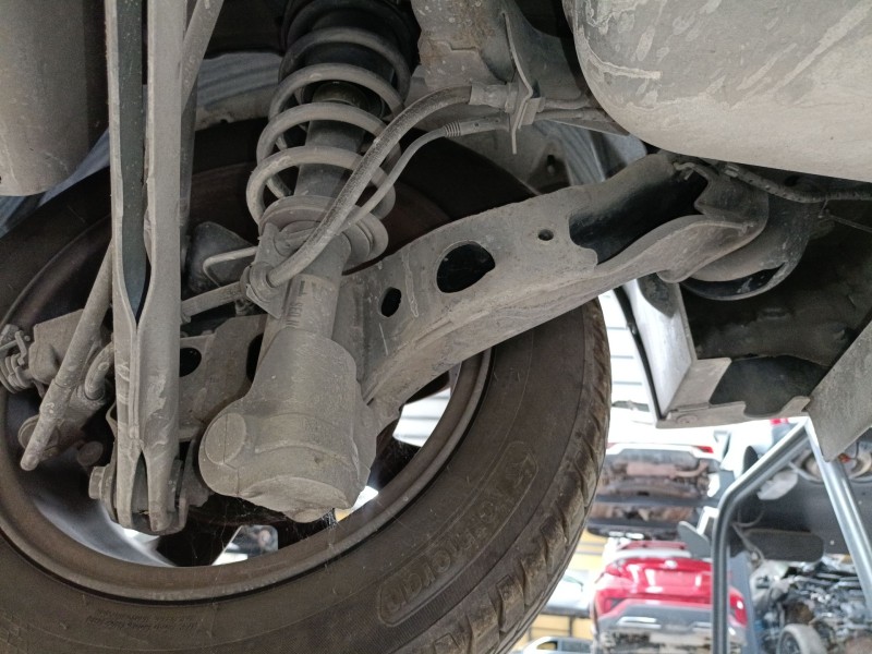 Recambio de mangueta trasera izquierda para mini mini (r50, r53) one referencia OEM IAM   