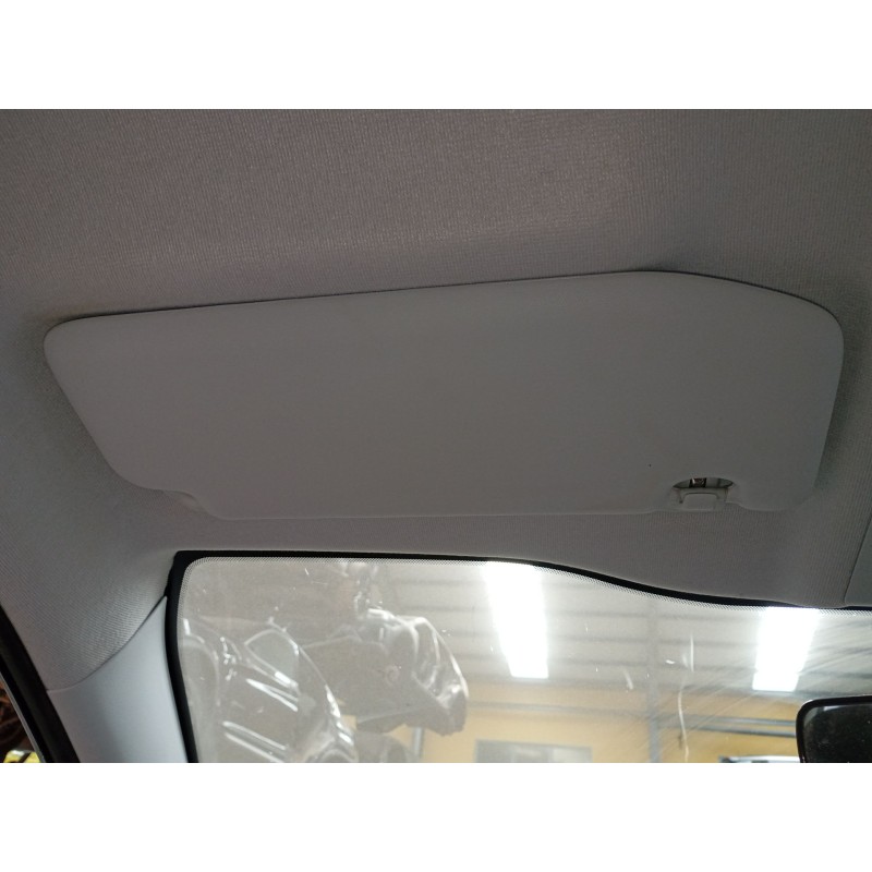 Recambio de parasol izquierdo para peugeot 208 i (ca_, cc_) 1.5 bluehdi 100 referencia OEM IAM   
