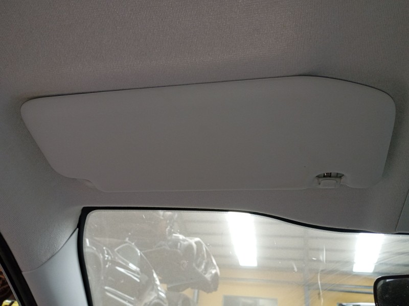 Recambio de parasol izquierdo para peugeot 208 i (ca_, cc_) 1.5 bluehdi 100 referencia OEM IAM   