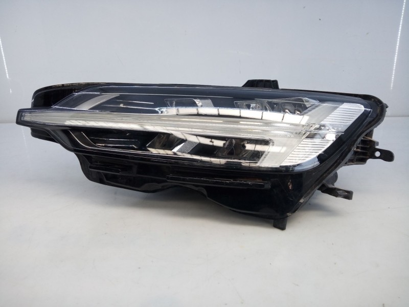 Recambio de faro izquierdo xenon para volvo volvo s60 t4 referencia OEM IAM 32314148  