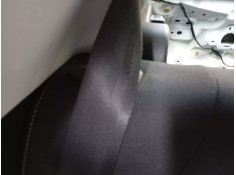 CINTURON SEGURIDAD TRASERO DERECHO 