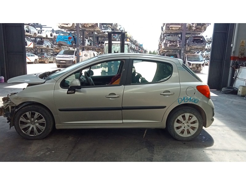 peugeot 207 del año 2006