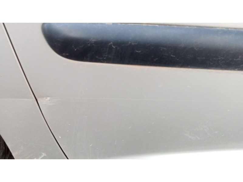 Recambio de puerta delantera izquierda para peugeot 207 1.4 hdi referencia OEM IAM   