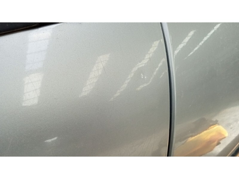 Recambio de puerta delantera izquierda para peugeot 207 1.4 hdi referencia OEM IAM   