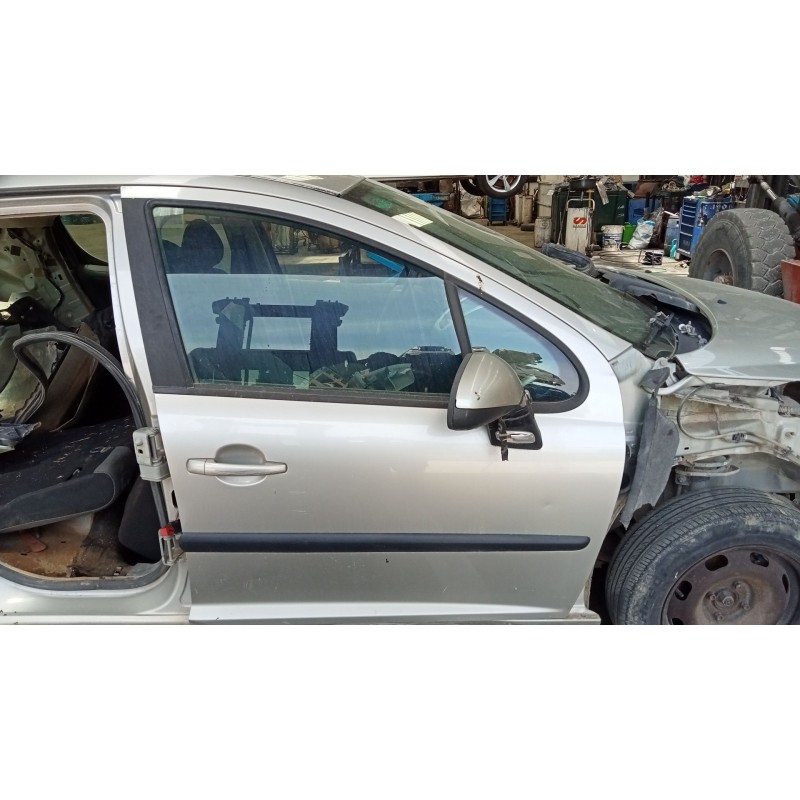Recambio de puerta delantera derecha para peugeot 207 1.4 hdi referencia OEM IAM   