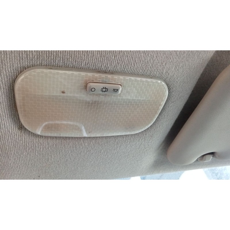 Recambio de luz interior para peugeot 207 1.4 hdi referencia OEM IAM   