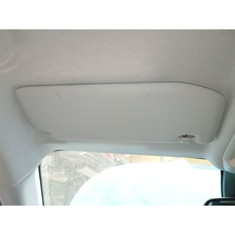 Recambio de parasol izquierdo para peugeot 208 ii (ub_, up_, uw_, uj_) 1.2 puretech 100 referencia OEM IAM   
