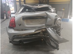 mini mini (f55) del año 2023 2