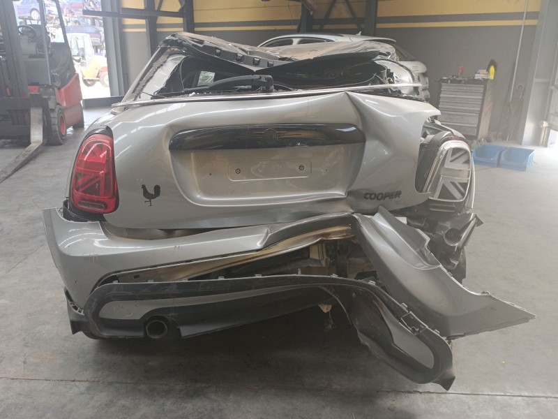 mini mini (f55) del año 2023