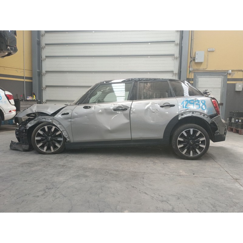 mini mini (f55) del año 2023