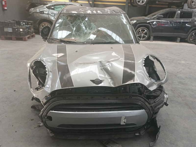 mini mini (f55) del año 2023