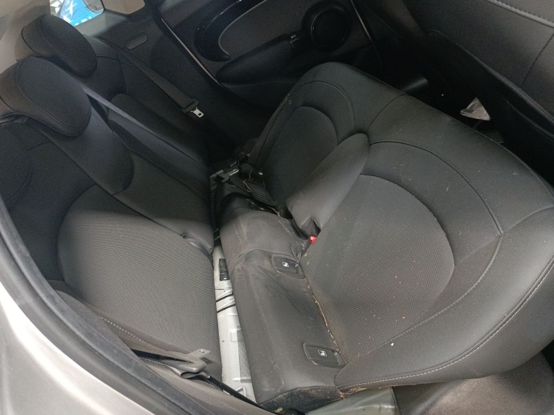 mini mini (f55) del año 2023