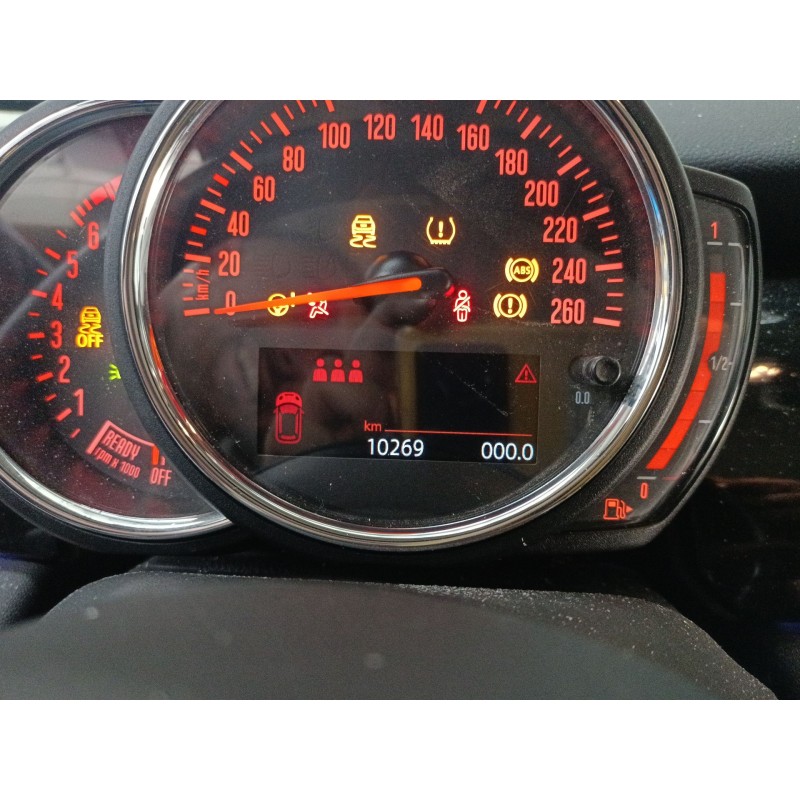 mini mini (f55) del año 2023